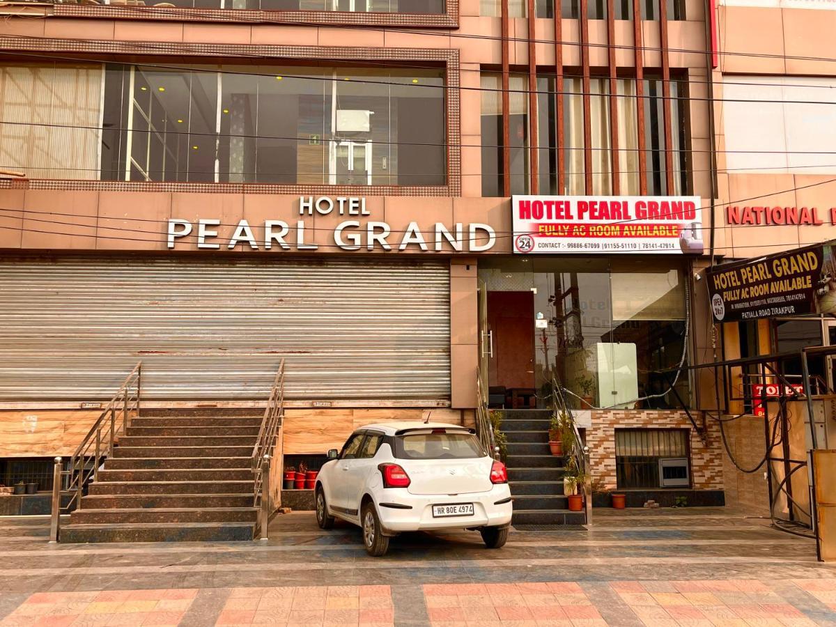Hotel Pearl Grand, Zirakpur - Top Rated & Most Awarded Property In Tricity Chandīgarh Eksteriør bilde