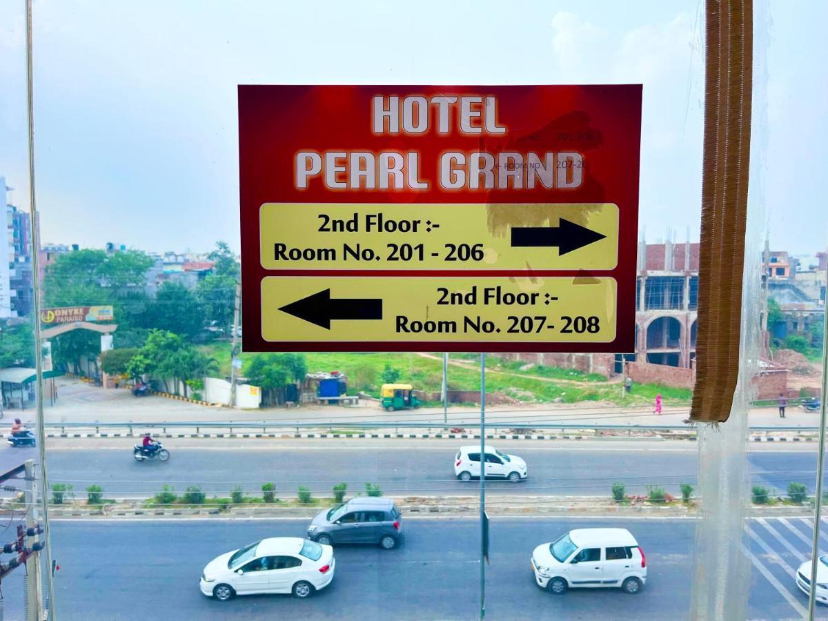 Hotel Pearl Grand, Zirakpur - Top Rated & Most Awarded Property In Tricity Chandīgarh Eksteriør bilde
